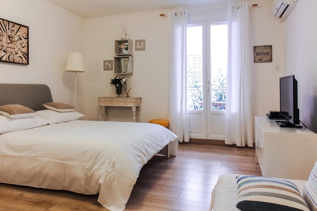 Studio Chateau - Vieux Ніцца Екстер'єр фото